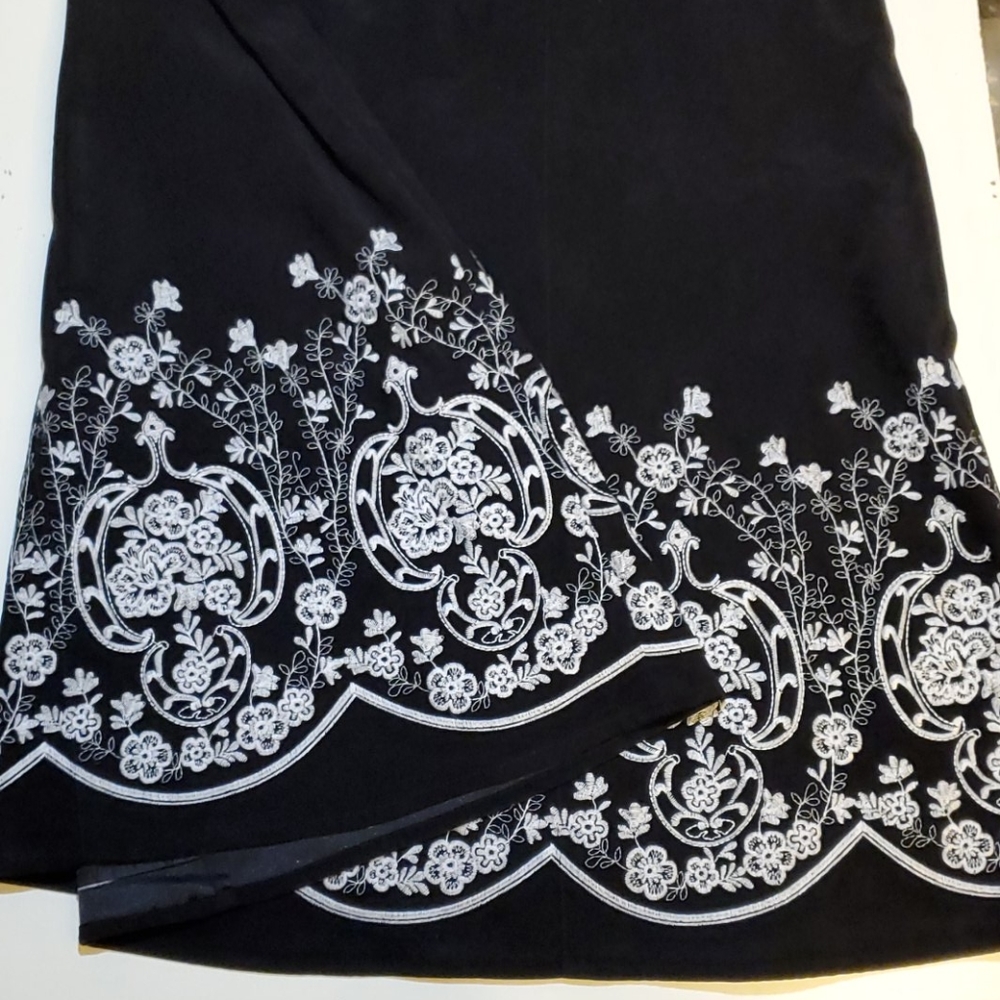 Black embroidered skirt